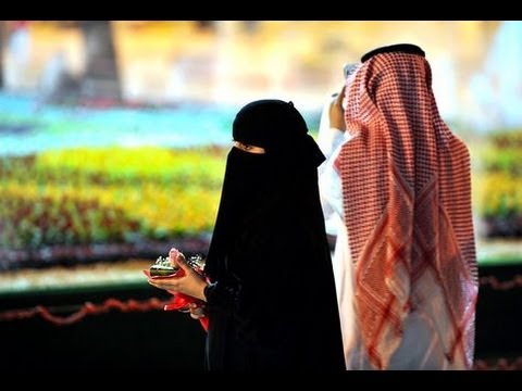 Arab Muslim couple who at first hated Christianity become Christians